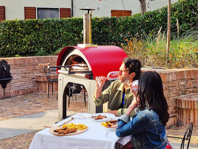 How to Choose the Right Outdoor Oven: 5 Things You Must Know