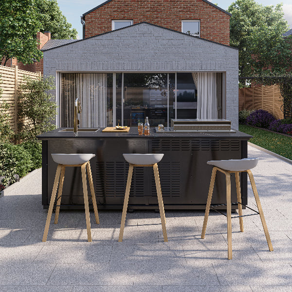 Buschbeck Derby Outdoor Kitchen, garden based product image 2 of 6. The Outdoor Grill Company.