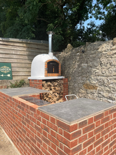 Additional view of XclusiveDecor - Bellissimo Insulated Brick Pizza Oven 100cm from The Outdoor Grill Company - Image 9 of 9