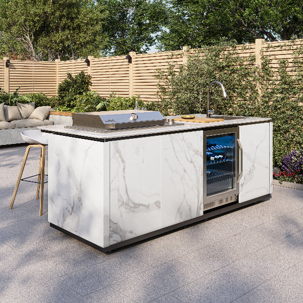 Buschbeck Derby Outdoor Kitchen in White, garden based product image 3 of 3. The Outdoor Grill Company. 